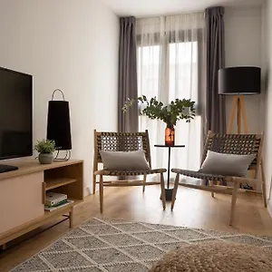 gabirol-apartments-merced.1costadelsol.com/